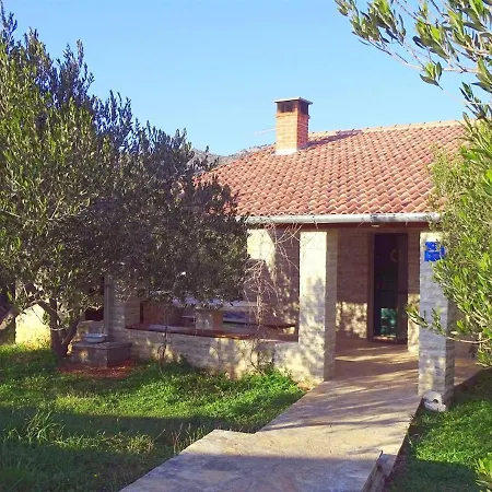 Tatil Evi Vransko House Pirovac