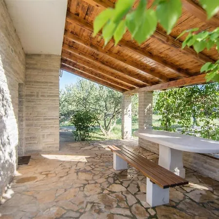 Feriehus Vransko House Pirovac