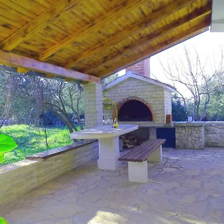 Tatil Evi Vransko House