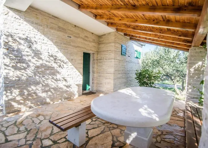 Vransko House בית נופש *